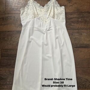 Shadow Time Women's White Lace Chemise